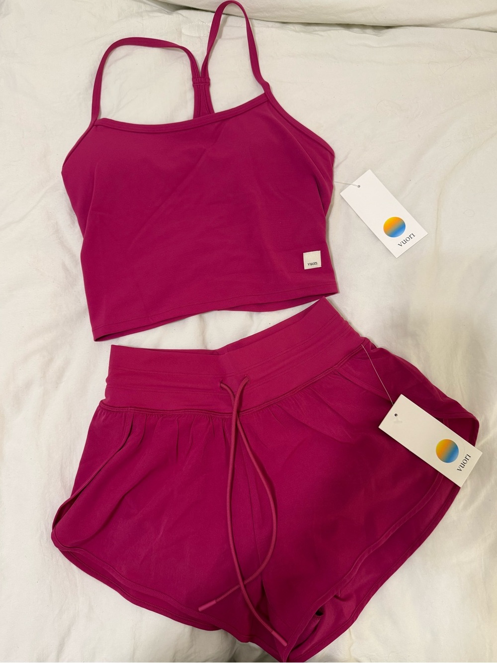 Vuori dragonfruit set NWT
